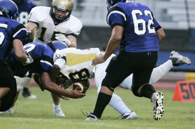 Football: DV vs Chandler